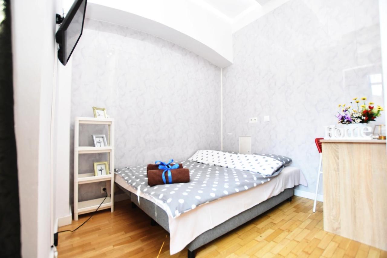 City Central Hostel Wroclaw Exterior photo