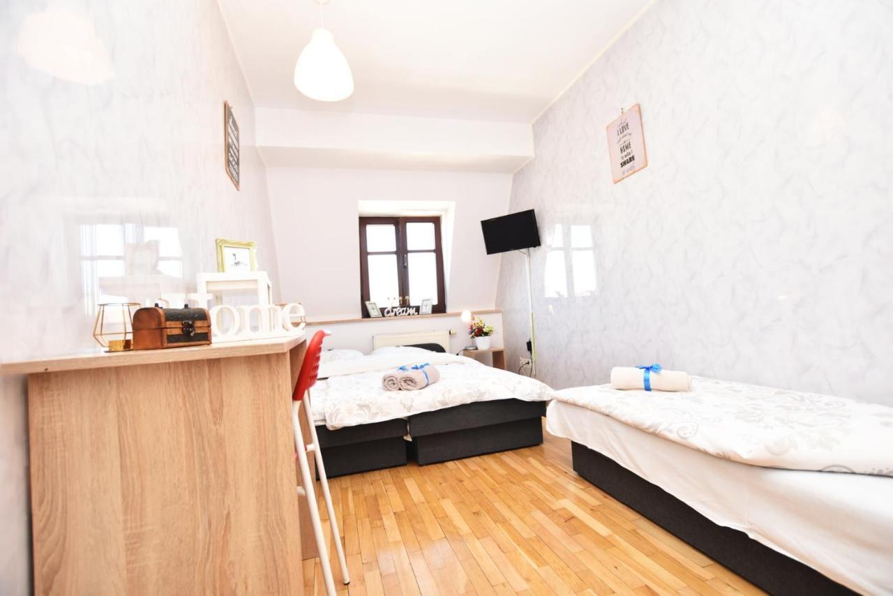 City Central Hostel Wroclaw Exterior photo